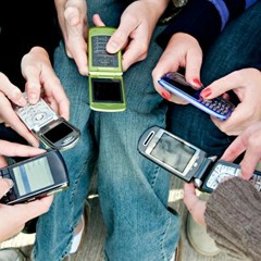 AUDIO : La dépendance au cellulaire chez les jeunes