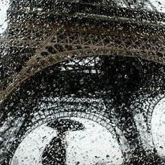 Paris SOus la Pluie