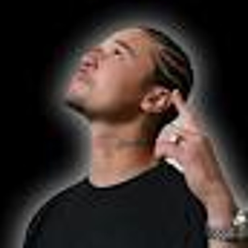 Gemeniis ft Bizzy bone - Hate in there eyes