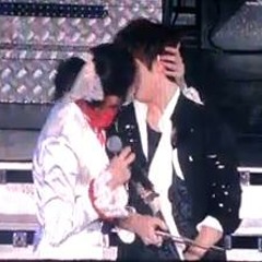 "Temptation of Sonata" by Heechul feat. Henry (violin) Eunhyuk (rap) Ryeowook (keeboard) @ SS2 Shanghai Encore (100307)