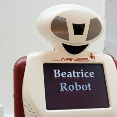 Beatrice Robot Hostess @Stazione Futuro #4 Descrive se stessa