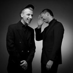 Mario Basanov and Vidis ft. Giedre - Suspend The Feeling
