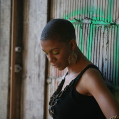 Dionne - Living In The Music (CD Sample)