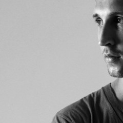 Moments Music Podcast #01. Leak - October 2011