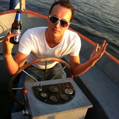 In the mix "Pasquale April 2012"