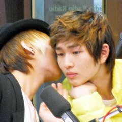Kim Jonghyun and Lee Jinki (Onew) - Did We Really Love (Live)