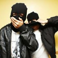 Acid & Maxell - Strange Nights