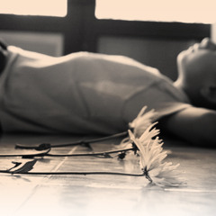 الحزن في الهدوء