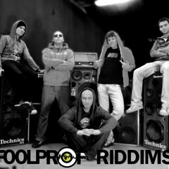 Climbing up the walls (radiohead/easy stars allstars cover)