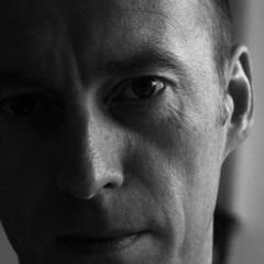 The intergalactical squirrel dilemma