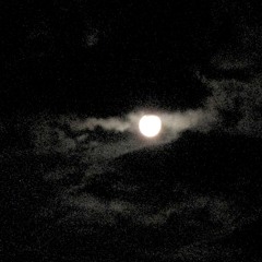 朧月夜 (Night With A Hazy Moon)