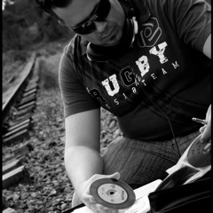 Dj Lyon Henrik (dj sound tour 2012) Set ao vivo Programa Zona Urbana * www.redeaovivo.com.br