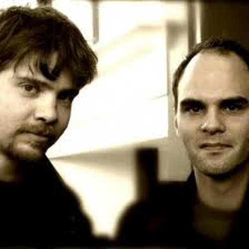 16 bit lolitas - A state of sundays 28-08-2011