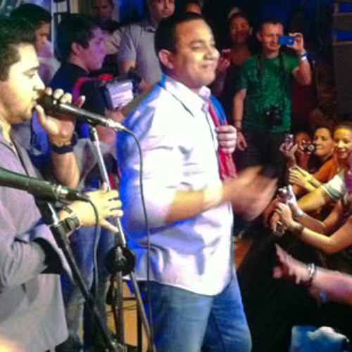 Felipe Pelaez -  El amor de los dos (vivo)