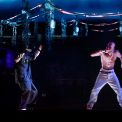 "2 of America's Most Wanted" - Hologram Tupac & Snoop Dogg (Live)