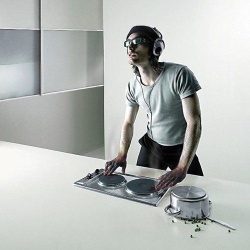 24 - this is not the '80s a nu-wave electro compilation - intruder - dexter
