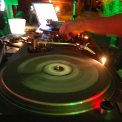 Dennisperlwitz @ Stützpunkt Heimat _ MelOdie Part One