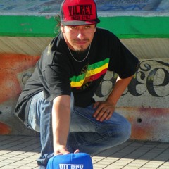 Juan t - remix  dj piyeyman selecta 2012
