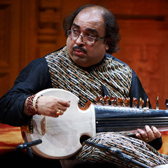 Darbar Festival 2009 Pandit Tejendra Majumdar | sarod