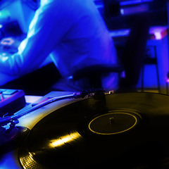 Luigi Lusini - Wake Me Up, I'm dreaming (Original Mix)