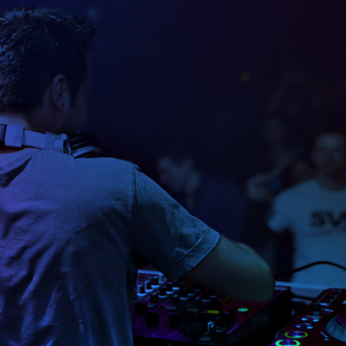 Sander van doorn - Riff (UTT 2012 Remix)