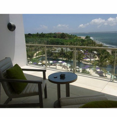 Afternoon 昼下がり