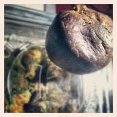 Aesco Fshoty ~ I Think Its Hash (Produced by Vinny T) [ :: FSHOTYMG | 12 RECORDS :: ]