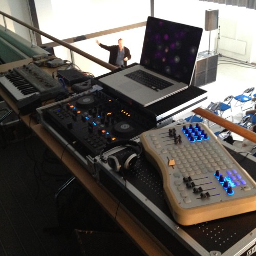 I Awake live TEDxKTH - 2 maj 2012