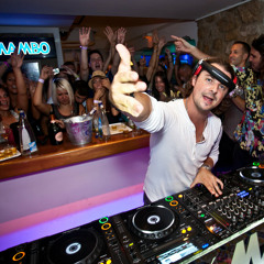 Swanky Tunes vs. Deadmau5 vs. Qulinez - Together Strobe Troll [Axwell Mash-up]