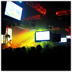 U2 Limeira - New Year's Day - Ao Vivo no Vila Dionísio em S. J do Rio Preto