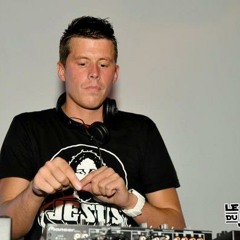 87 (by Laurent Baert) - Mix Tech House - Radio Galaxie (21-03-12)