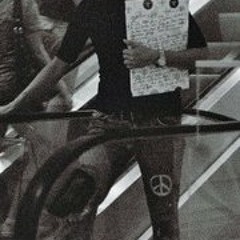 The leticia del Monte Show - 1ra Bienalita de Miami @ The News Lounge (made with Spreaker)