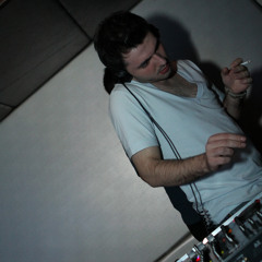 1 May2012 Kudos Beach- cut from live set   -Alex P last hour