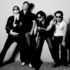 (out)Rich And Famous - Dvigaj Telom 2(2)