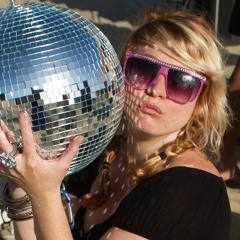 divaDanielle LIVE @ Shade:La Medicina, a Cinco de Mayo Beach Bash