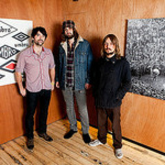 The Travelling Band - Sundial