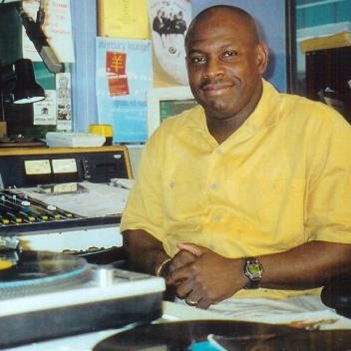 Junior Smith Interviews Carlos Malcolm On CKCU FM Ottawa, Canada