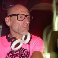 Djrafabrotherfromcarloscastiñeiras