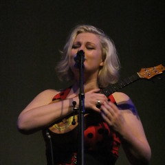 Song of a Young Lady to Her Ancient Lover