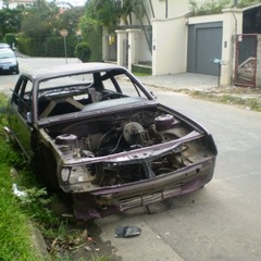 Prefeitura começa mutirão para tirar carros abandonados das ruas