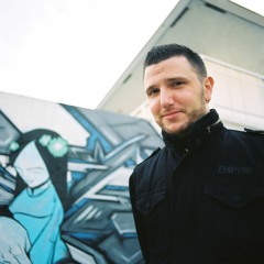 Sterling Moss Tek House Mix