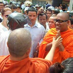 បទសំភាស សង្ឃ លួន សុវ៉ាត ជាមួយ វិទ្យុ អស្ទ្រៃលា ពី ករណី រដ្ឋាភិបាល កញ្ជះយួន បញ្ជាចាប់ សង្ឃ លួន សុវ៉ាត