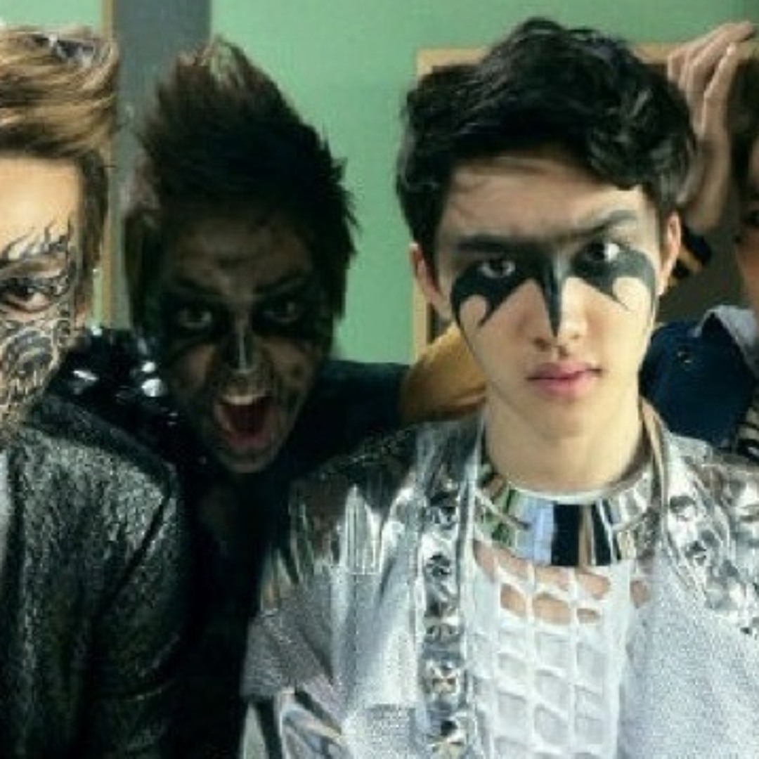 Listen to EXO-M - MAMA Chinese Ver by exo-ecuador in K-pop