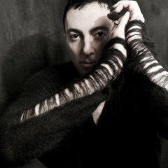 Dubfire - Essential Mix 958 - 26.05.2012