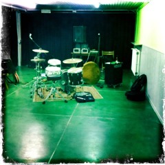 Race with the devil - '56 slapback live rehearsal may 2012