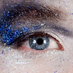 Crazy Bitch in a Cave - Amazing (Brooke's Bedroom Remix)