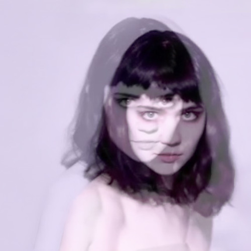 Grimes - Vanessa (Backwards Version)