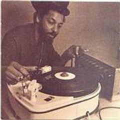 "La Esquina" - "Alto Scratcho" (micros radiales de hiphop)