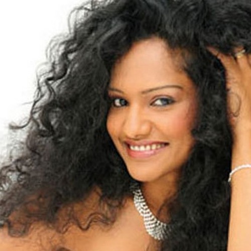 Laura Beg- Mo Santiman