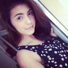 Ako'y Sayo at Ika'y Akin Lamang. :) Wahahahaha! Bored at Room